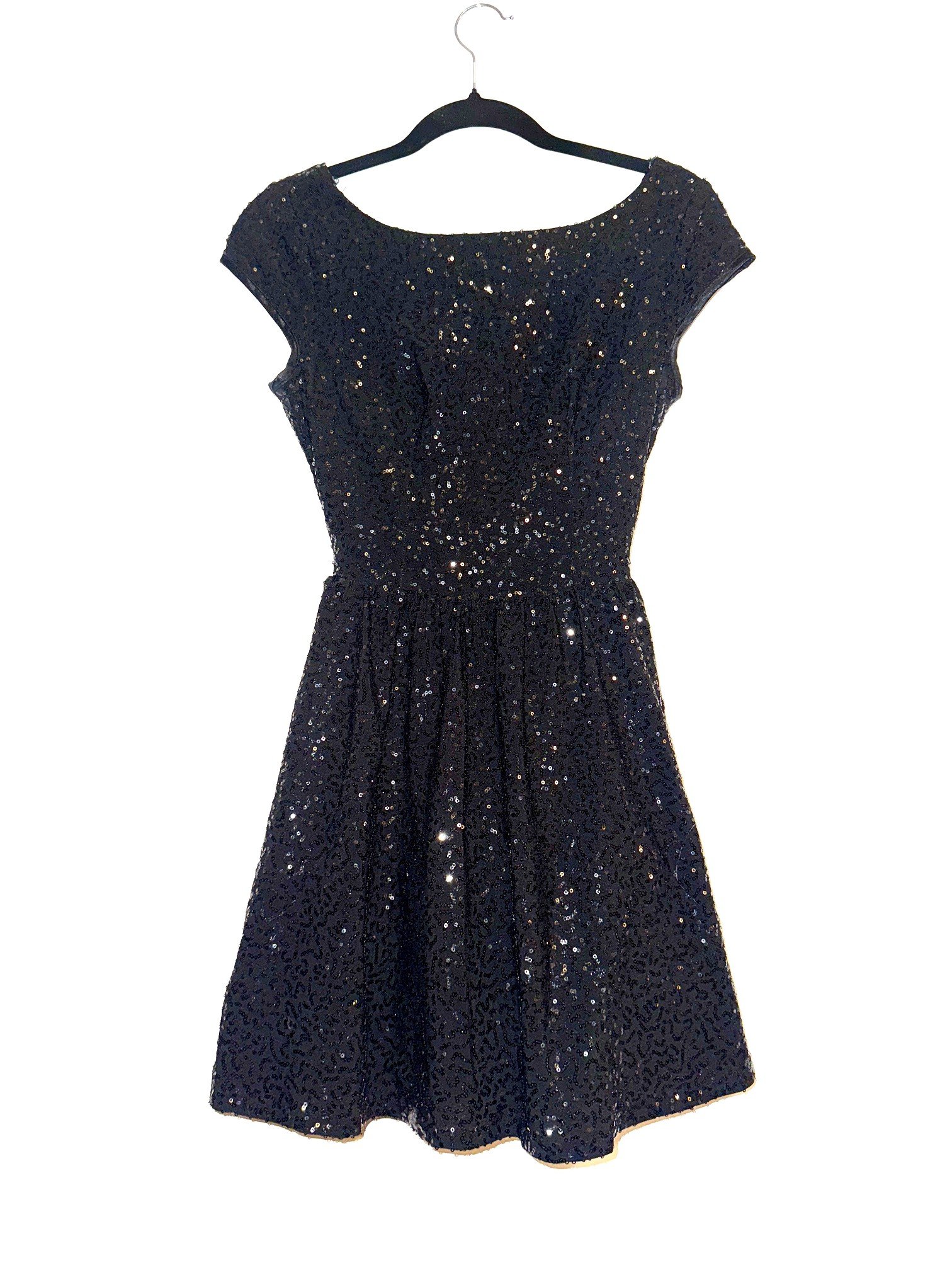Blacksequinshortpartydresslowback.jpg