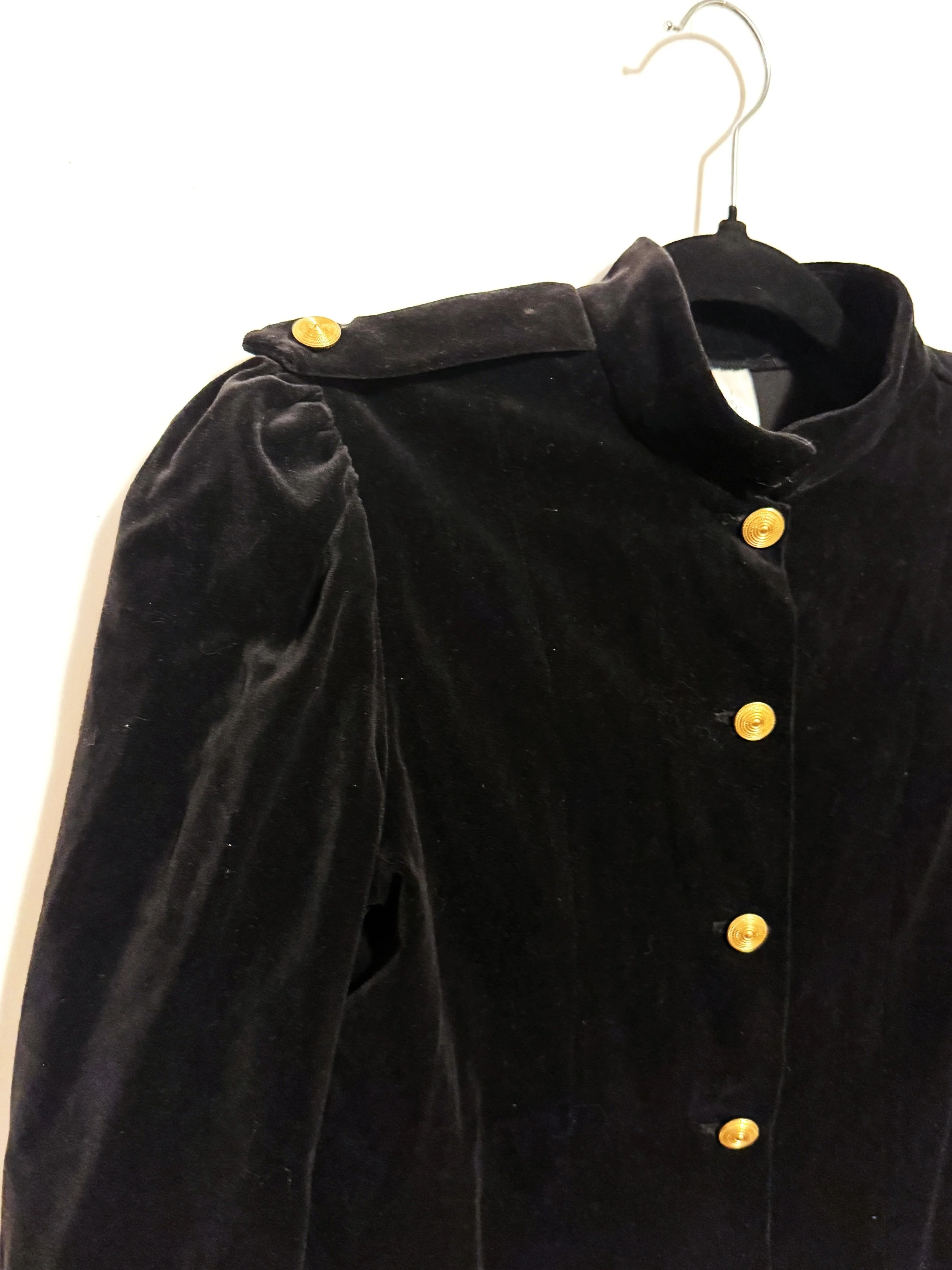 VelevtcroppedjacketgoldbuttonsDetail.JPG