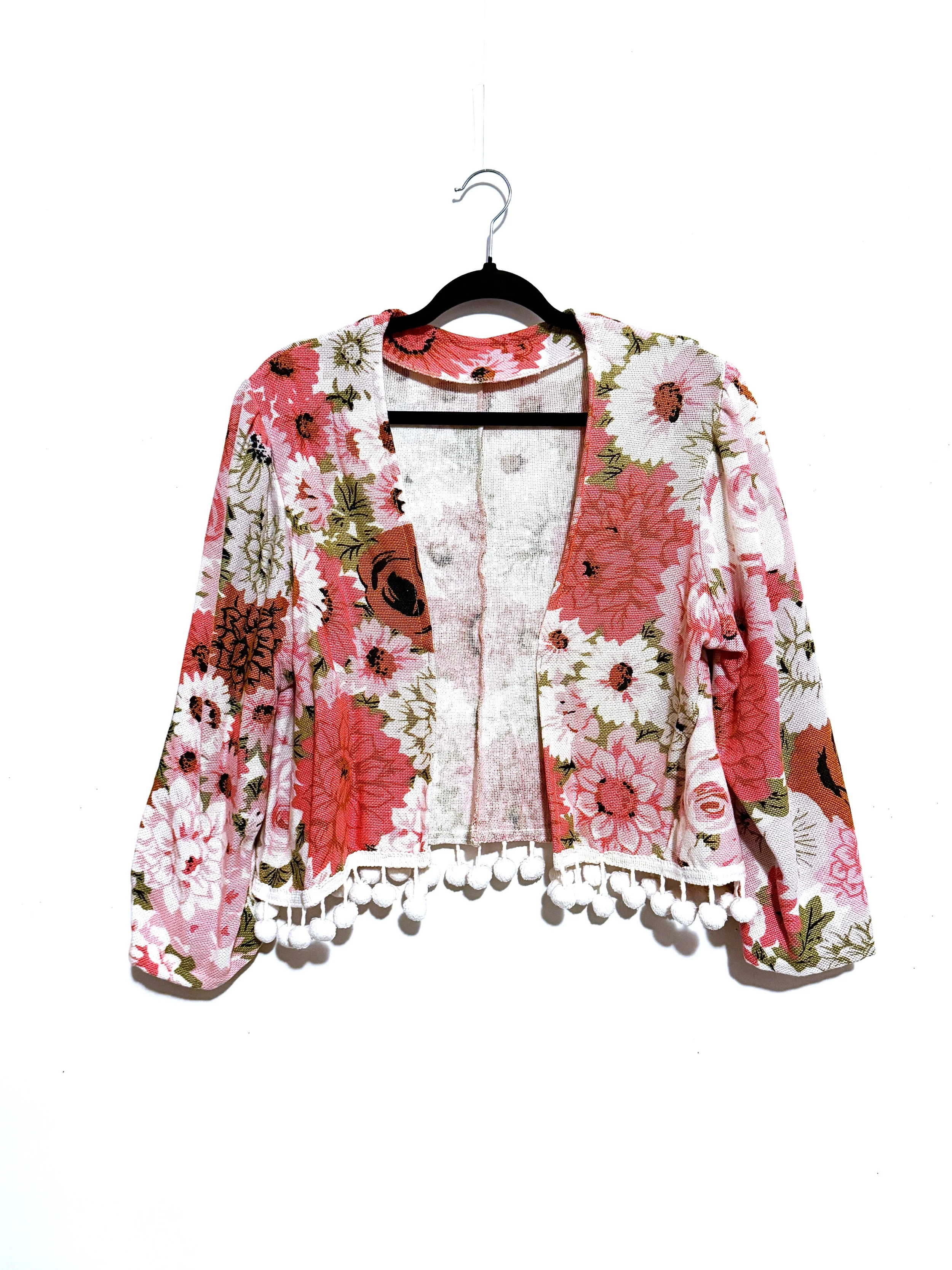 Vintagefloralcroppedjacketwithtassles.JPG