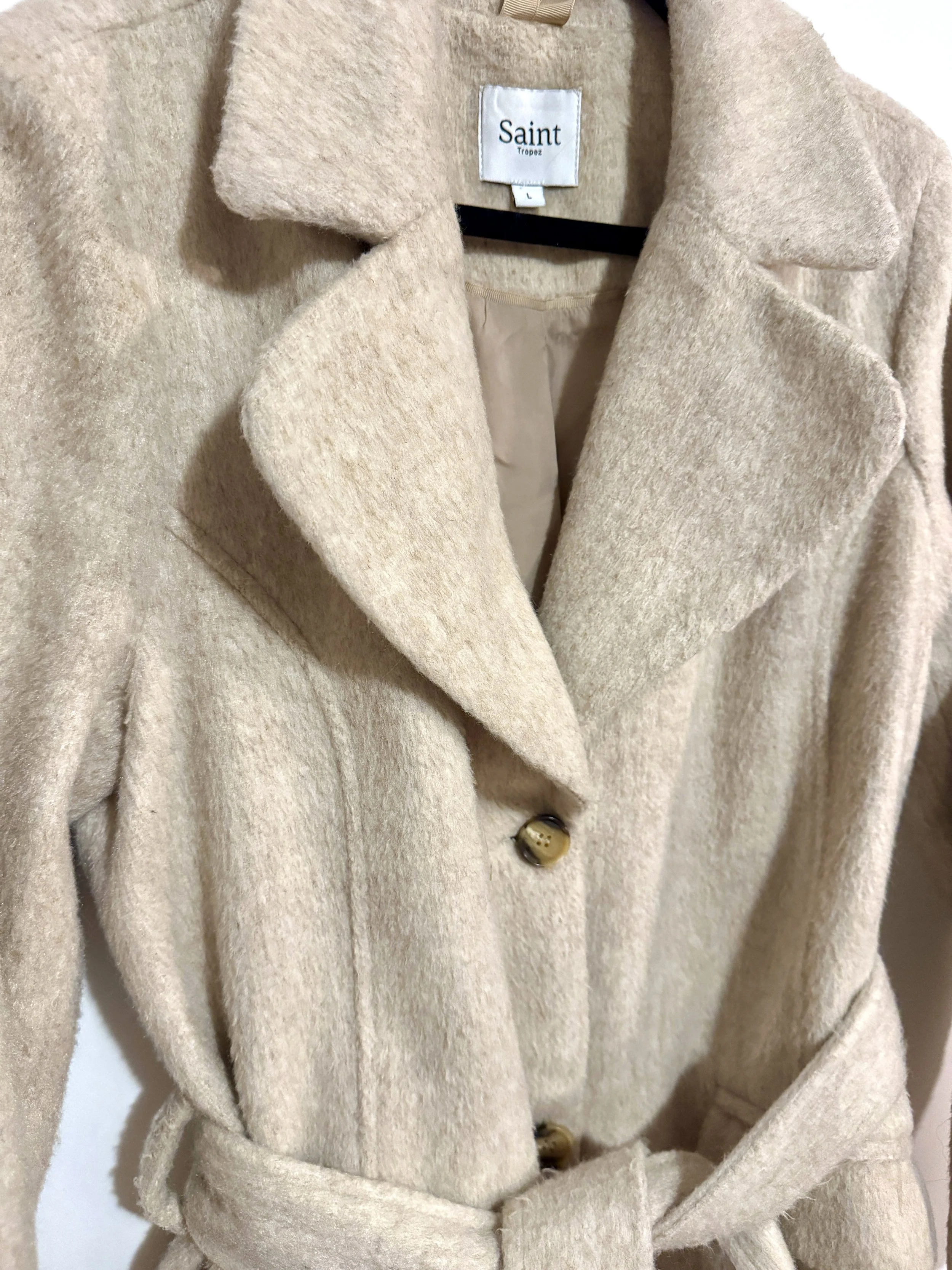 OatmealwooltrenchcoatDetail.jpg