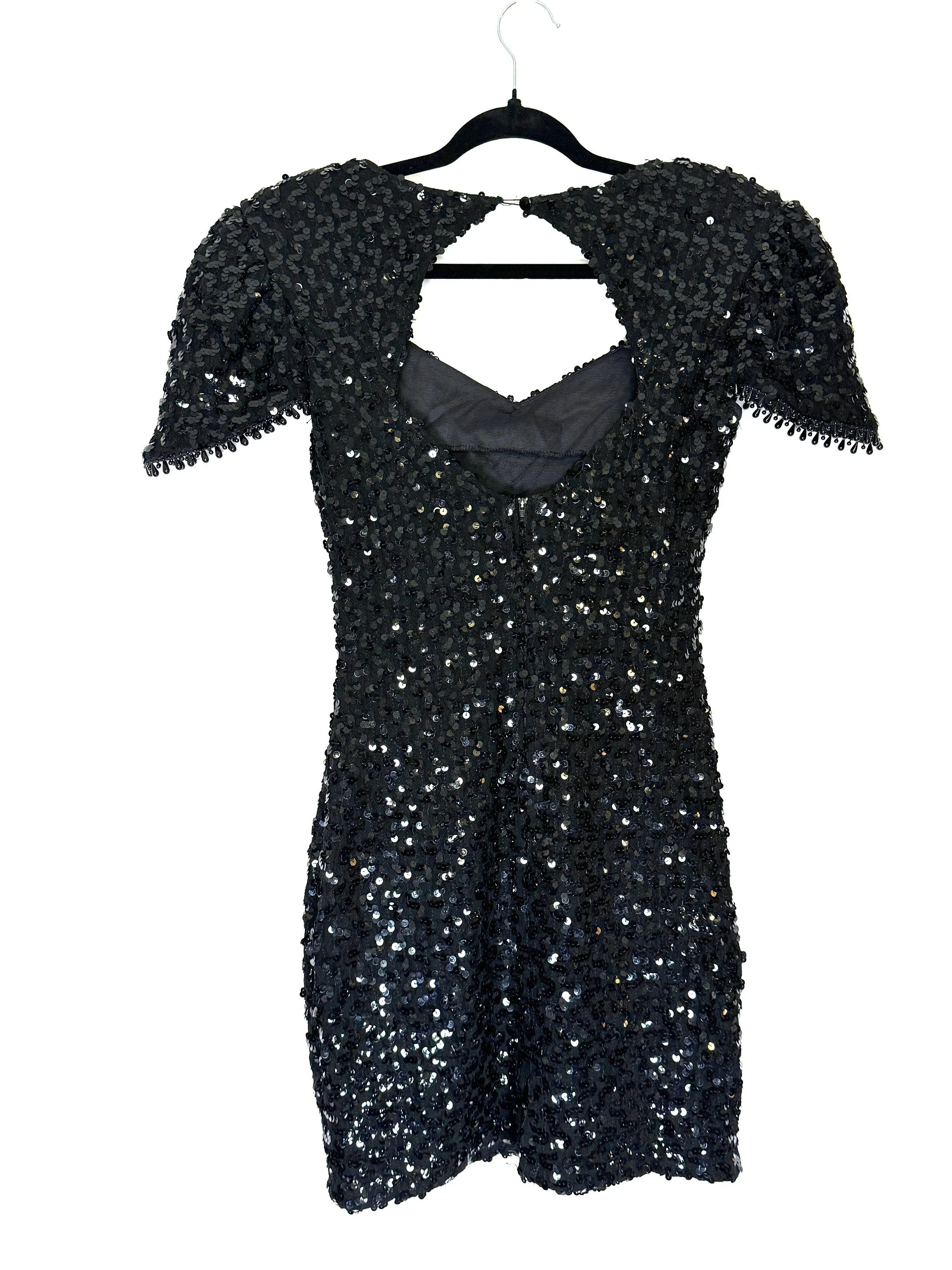Blacksequin80'sdramaticshoulderdressBack.jpg
