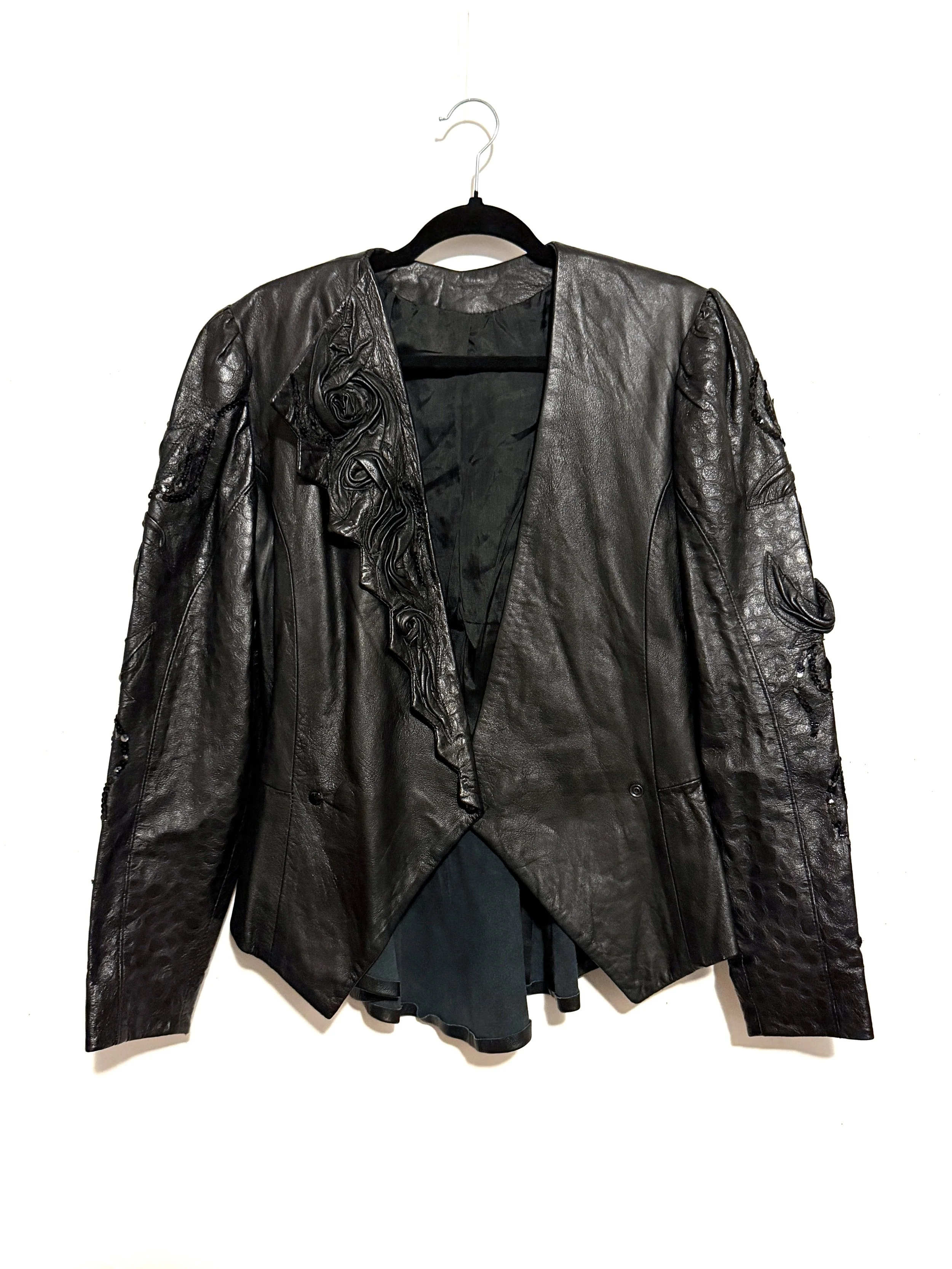 VintageBlackleatherjacketwithfloralsculpteddetail.JPG
