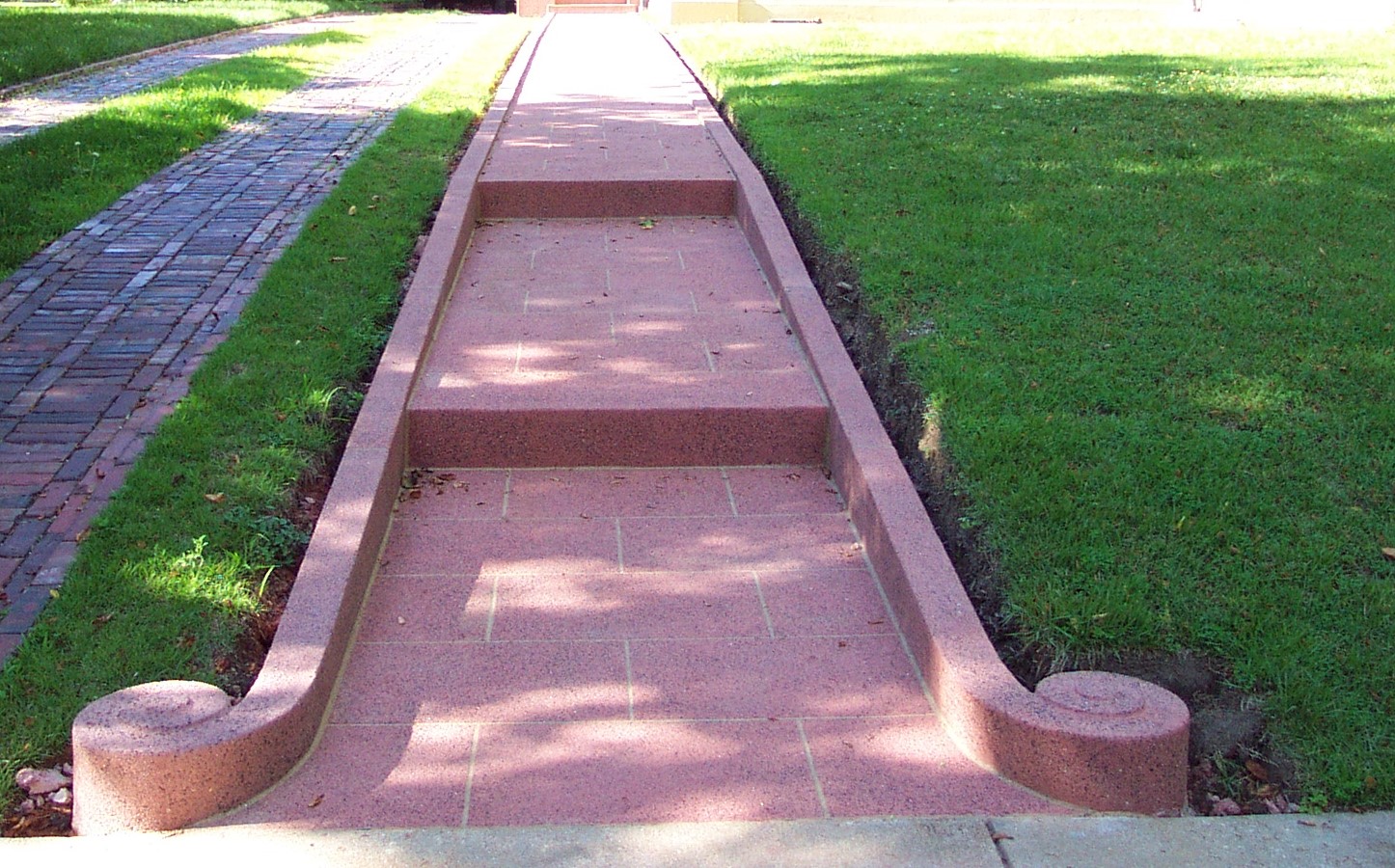 DCP_1644b.jpg