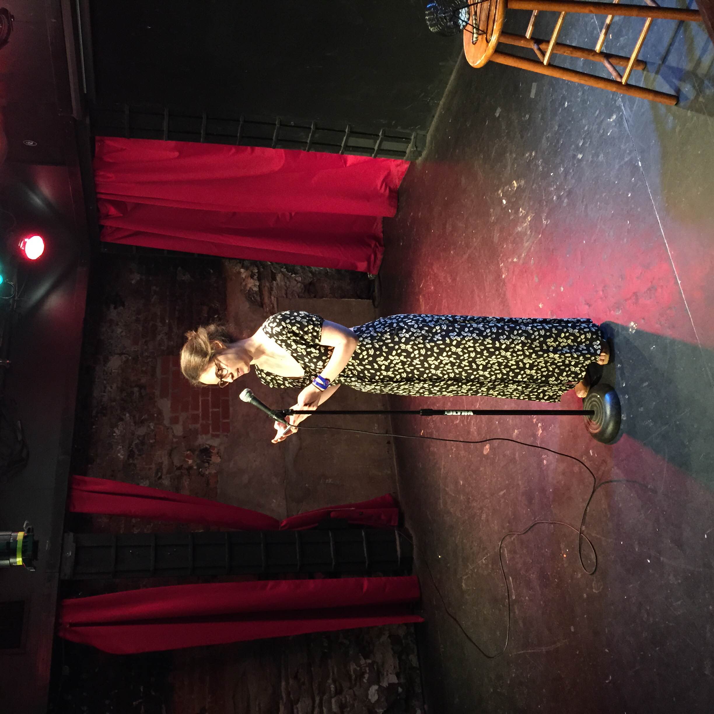 Alexandra Schwartz ( The New Yorker ) reading from her fantastic piece about ASMR videos