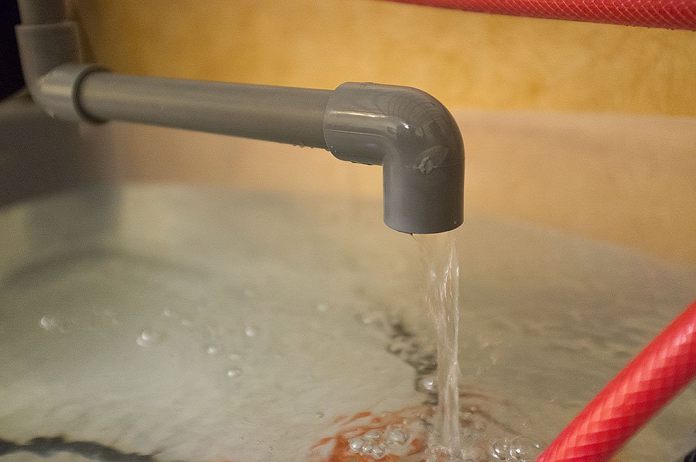 Siphon drain, in action