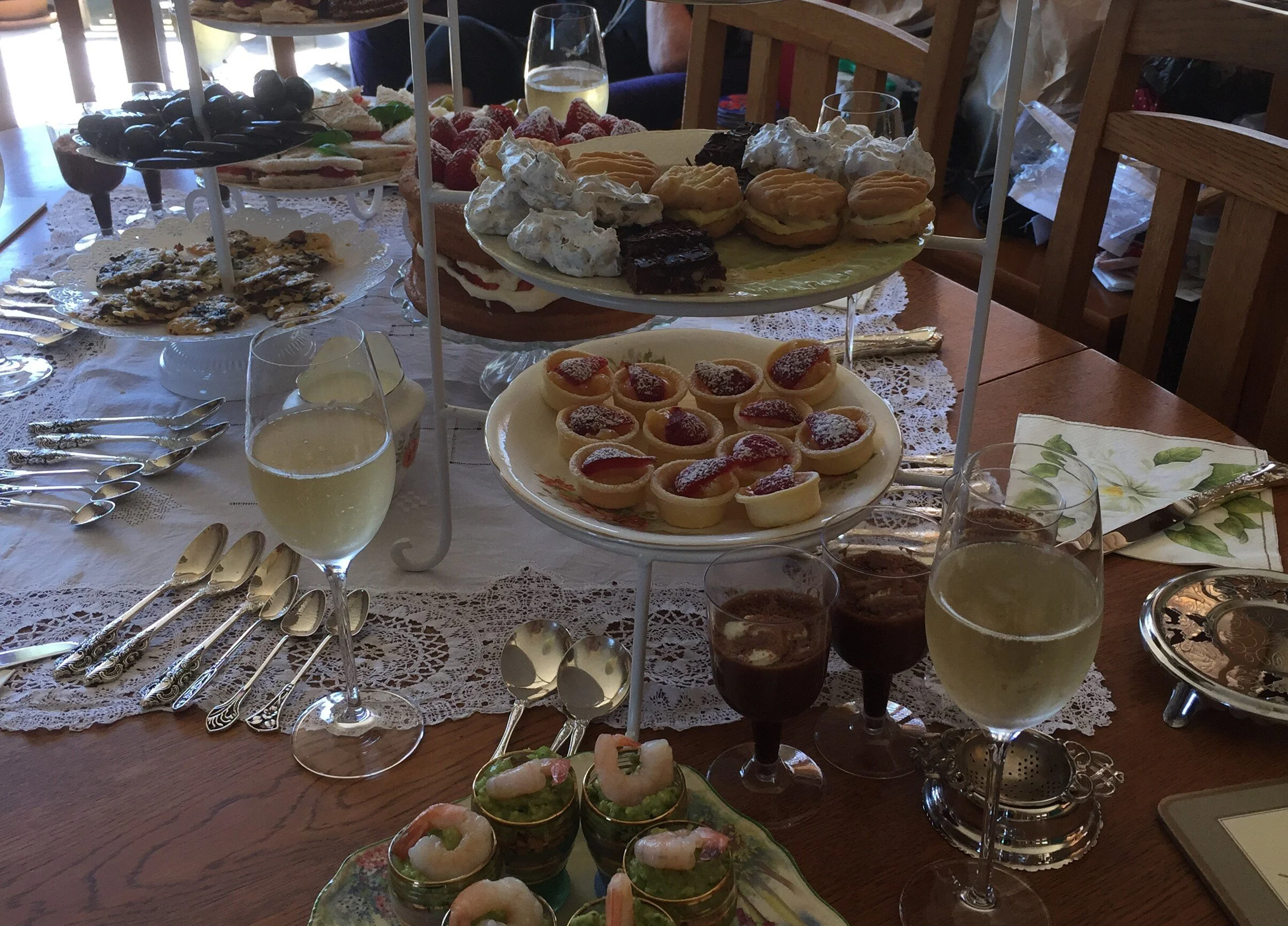 Antiques High Tea - Sun 18 Oct