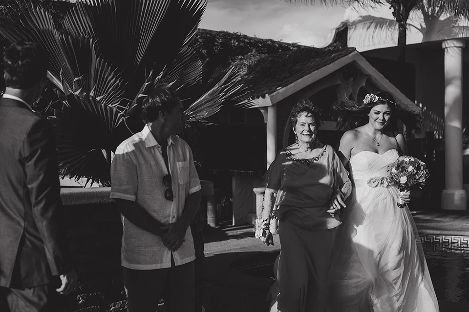 Ashley+Mark_Vallarta_Mazatlan_PuertoVallarta_Blog_KapePhotography_DestinationWedding_WeddingPhotography_Mexico_069.jpg