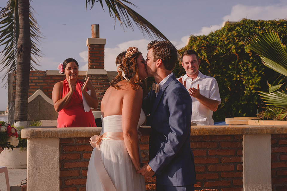 Ashley+Mark_Vallarta_Mazatlan_PuertoVallarta_Blog_KapePhotography_DestinationWedding_WeddingPhotography_Mexico_082.jpg