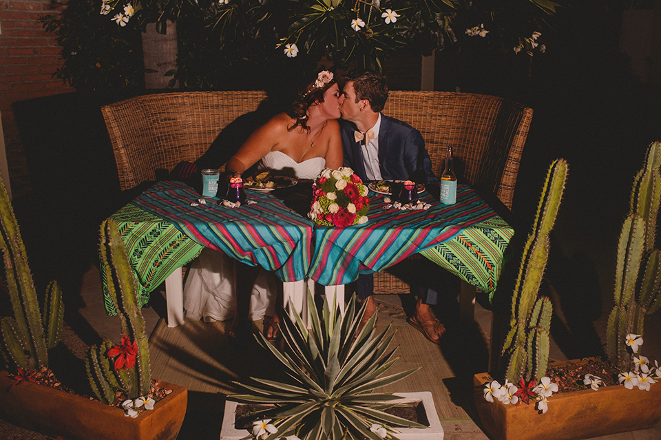 Ashley+Mark_Vallarta_Mazatlan_PuertoVallarta_Blog_KapePhotography_DestinationWedding_WeddingPhotography_Mexico_107.jpg