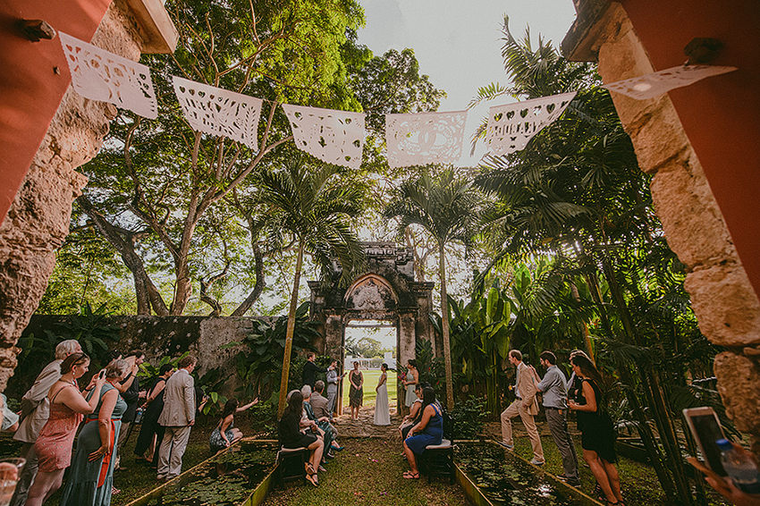 Christine_Nate_Blog_KapePhotography_Merida_Cuernavaca_DestinationWedding_Mexico_WeddingPhotographer_046.jpg