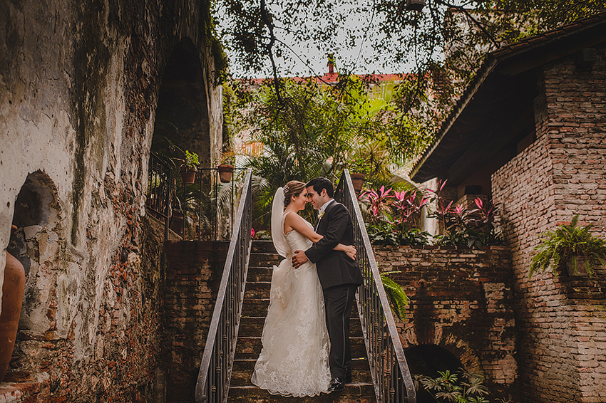 AnaCeci+Luis_Blog_KapePhotography_Cuernavaca_DestinationWedding_Mexico_WeddingPhotographer_042.jpg