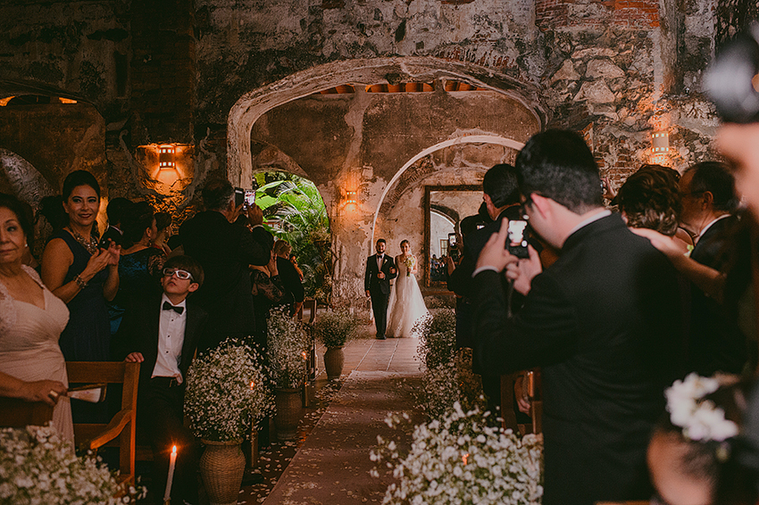 AnaCeci+Luis_Blog_KapePhotography_Cuernavaca_DestinationWedding_Mexico_WeddingPhotographer_061.jpg