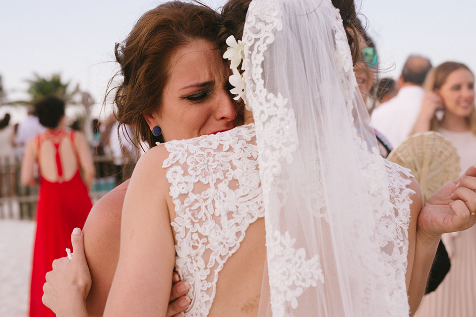 Sam+Alejandro_PlayadelCarmen_KapePhotography_destinationwedding_weddingphotography_mexico_fotografo_boda_cancun_rivieramaya_villasolyluna097.jpg