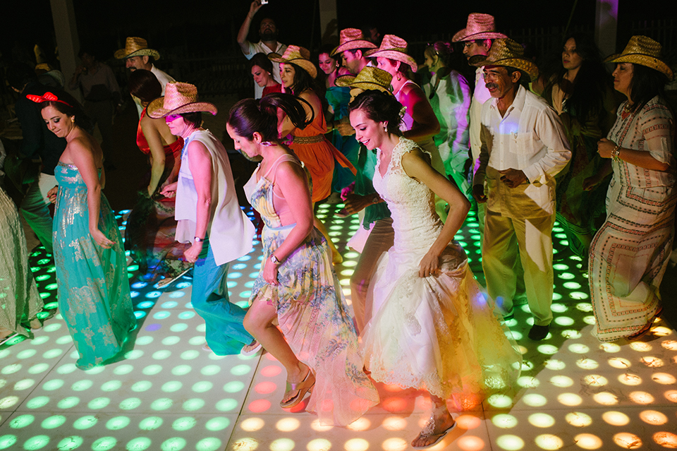 Sam+Alejandro_PlayadelCarmen_KapePhotography_destinationwedding_weddingphotography_mexico_fotografo_boda_cancun_rivieramaya_villasolyluna152.jpg