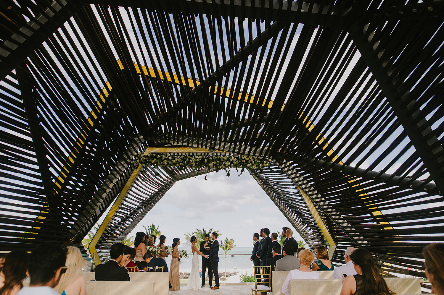 CherylReed_Wedding_Kape_Photography_WeddingPhotography_Mexico_Boda_Fotografia_Royalton_Hideway_Cancun_RivieraMaya_PlayadelCarmen_Beach_302FB_BLOG.jpg