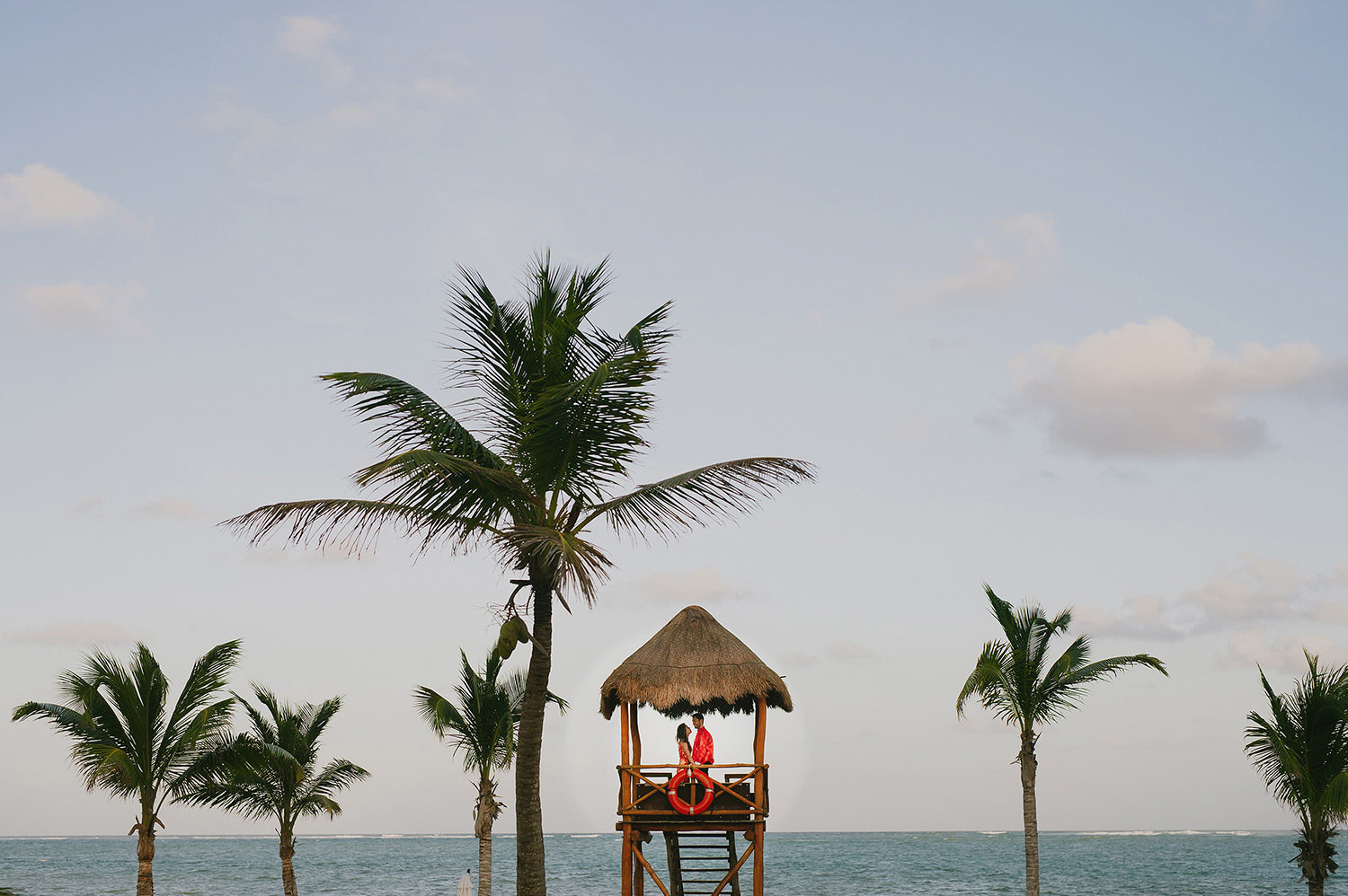 CherylReed_Wedding_Kape_Photography_WeddingPhotography_Mexico_Boda_Fotografia_Royalton_Hideway_Cancun_RivieraMaya_PlayadelCarmen_Beach_1085FB_BLOG.jpg