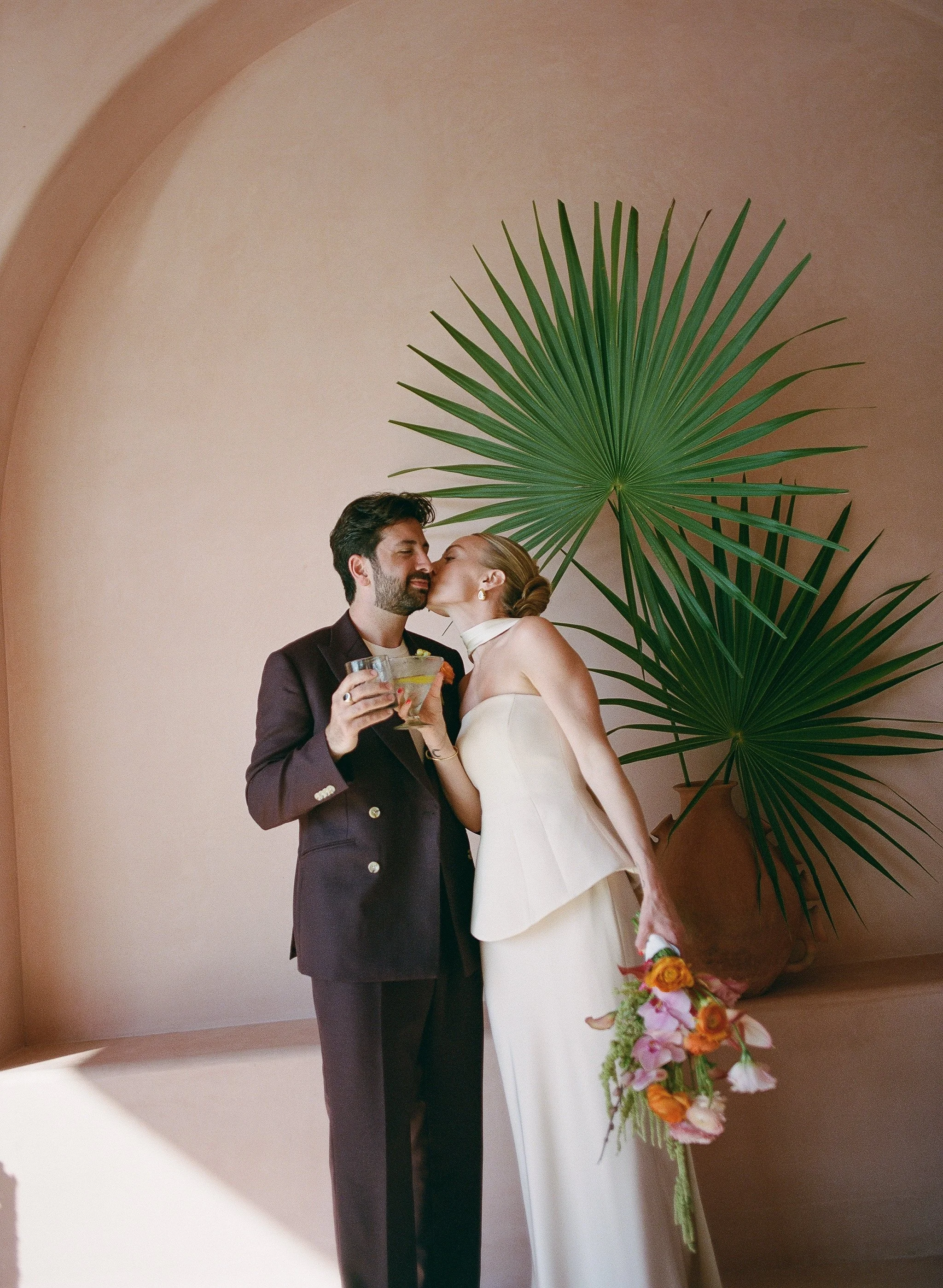 Casa-Rosada-Sayulita-Wedding-FILM-AllainaMike-007.jpg