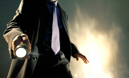  A PI investigating a major crime scene risks being charged with obstruction of justice and/or tampering with evidence .