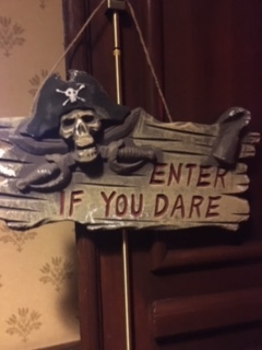 Enter if you dare sign outside buffet.JPG