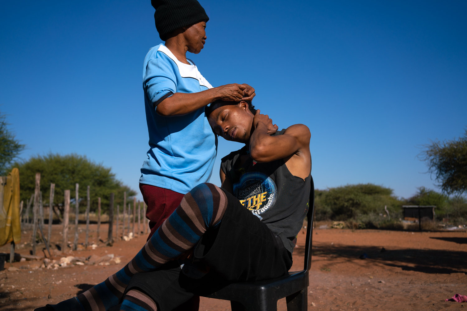 Alphynho gets his hair plated my his girlfriend’s sister, Nqokga, whom he refers to as his sister-in-law. He prefers to have his hair done by family rather than going to a barber shop.