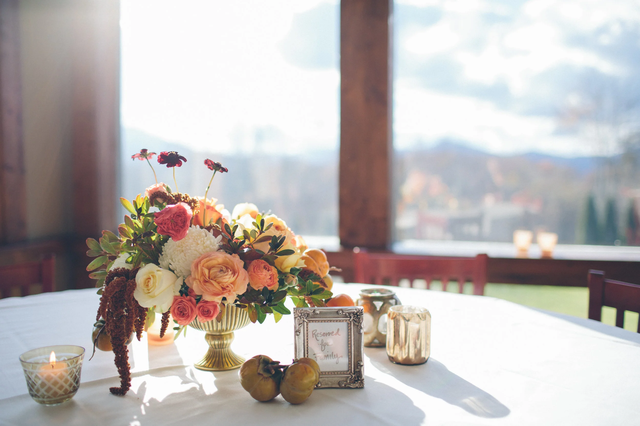 DEREK AMY-FLOWERS-0058.jpg