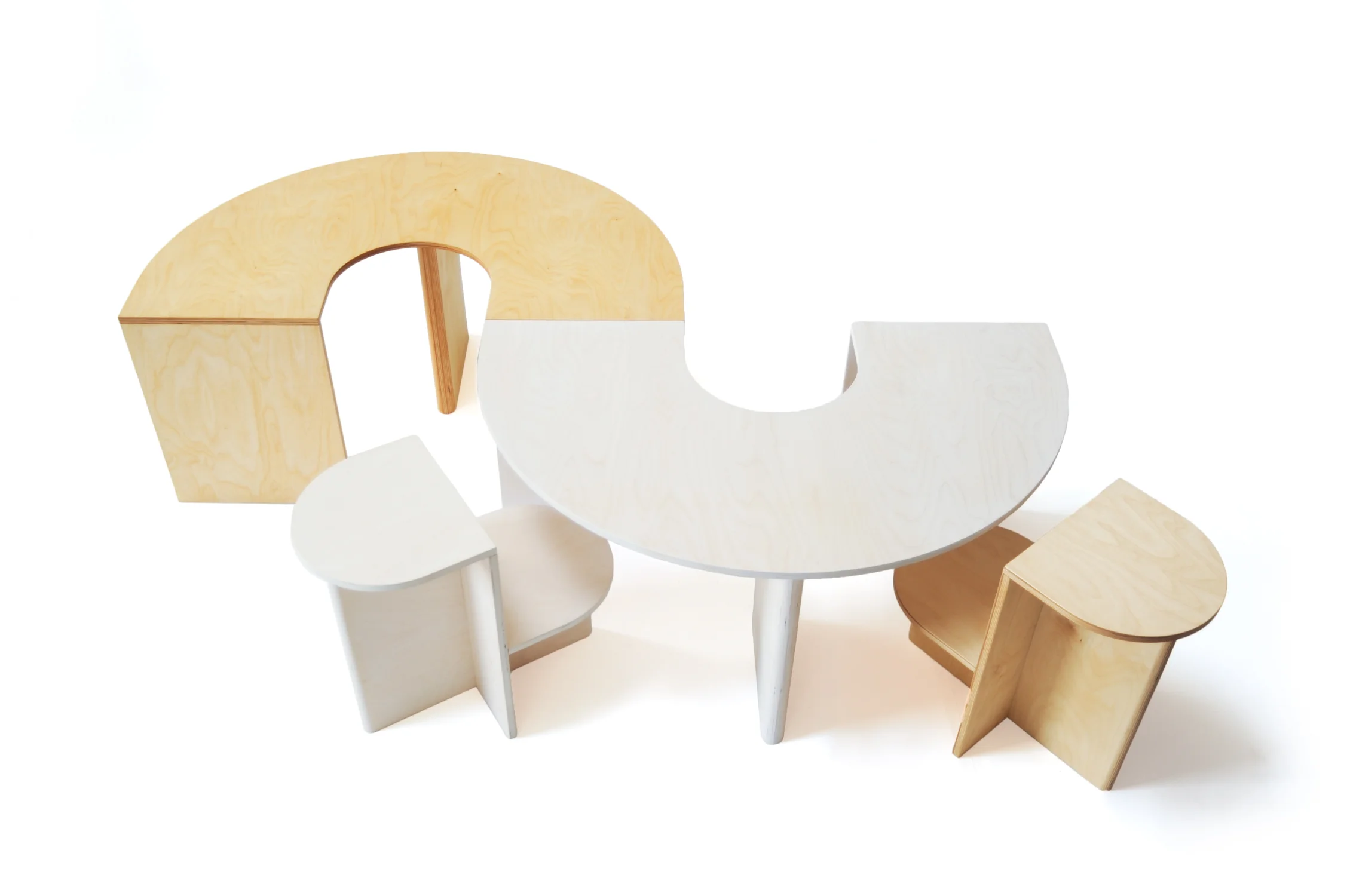 kM-LunarTableEclipseChair2.jpg