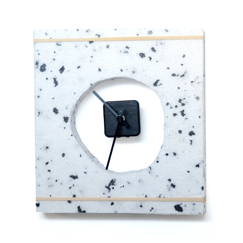 Clock-TessaVanDerJHeijdenSquare-websquare.jpg