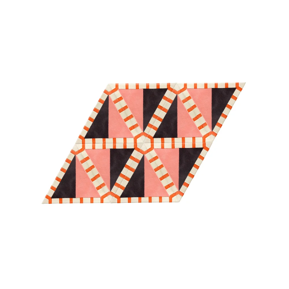 parallelogram-thunder-cottoncandy-websquare.jpg