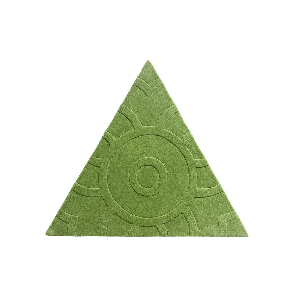 triangle-grass-circle-dot-blind-websquare.jpg