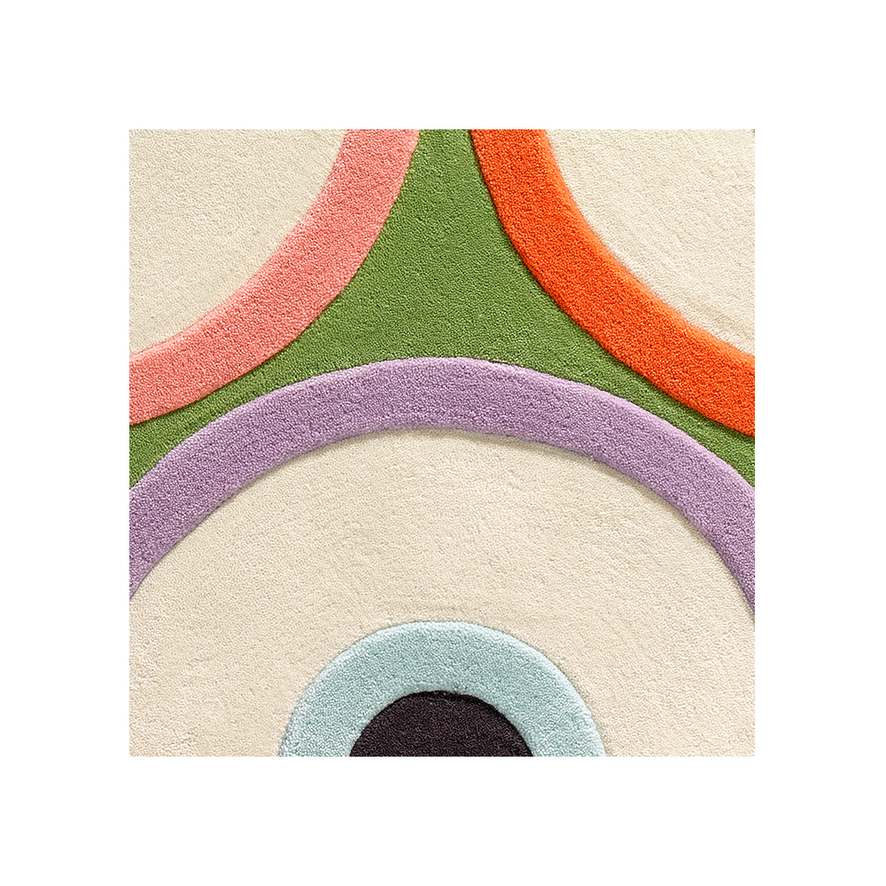 traiangle-grass-circle-dot-sample-websquare.jpg
