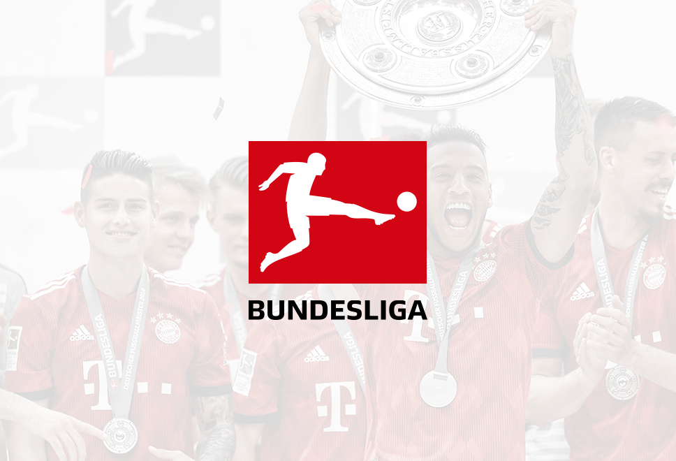 sqsp_alexheilmann_bundesliga_championship_ceremony_2018.png