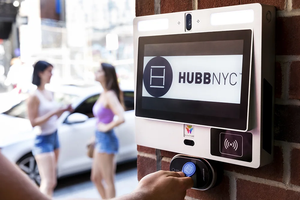 Technology - Hubb_KeyFob_Intercom_9486_final.jpg