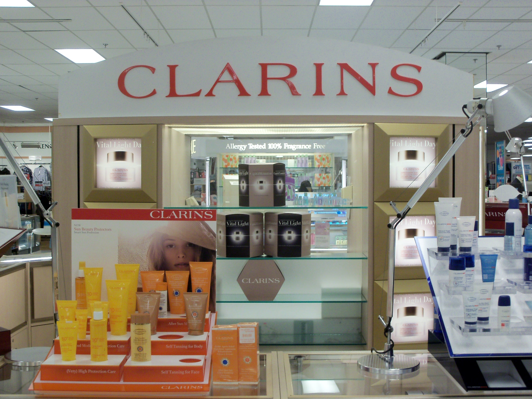 Clarins3.JPG