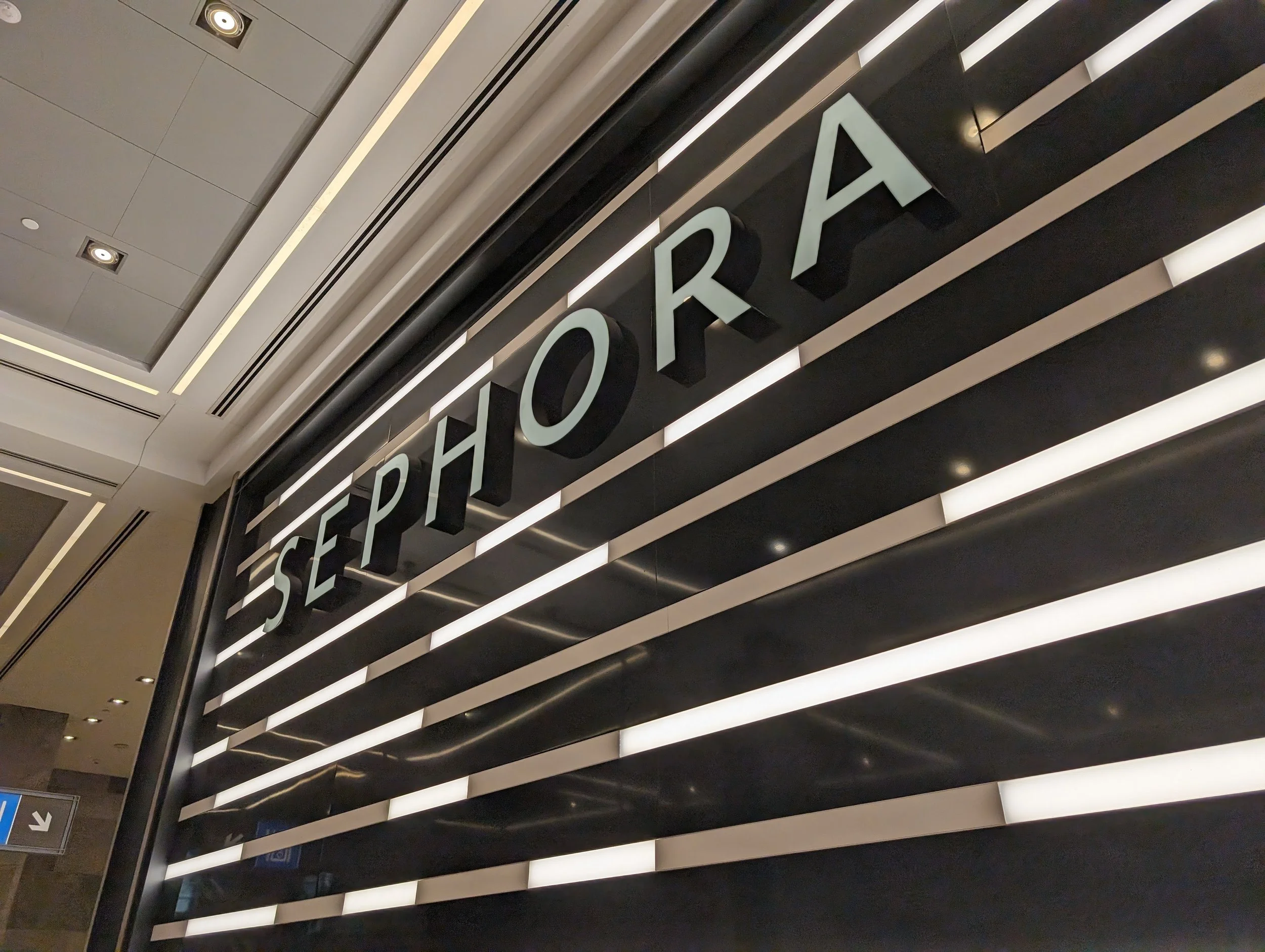 Sephora - Union Station 008.jpg
