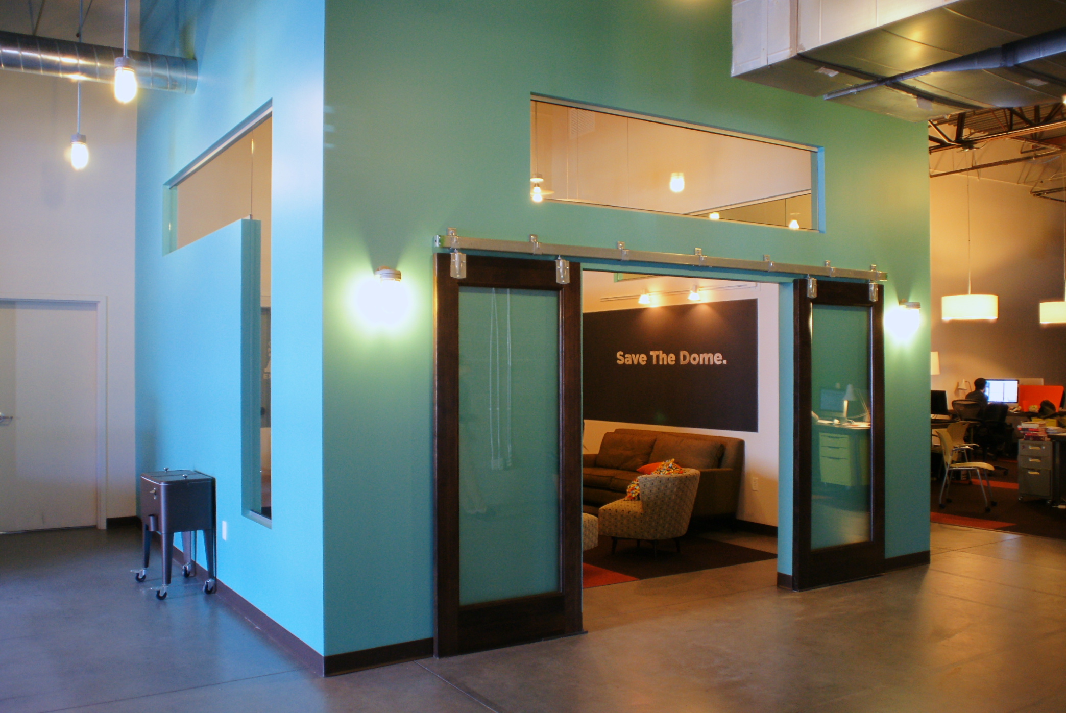 RR small meeting rm.JPG