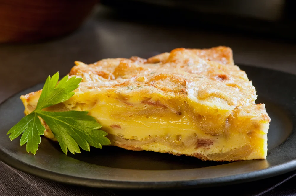 slice potato chip frittata.jpg