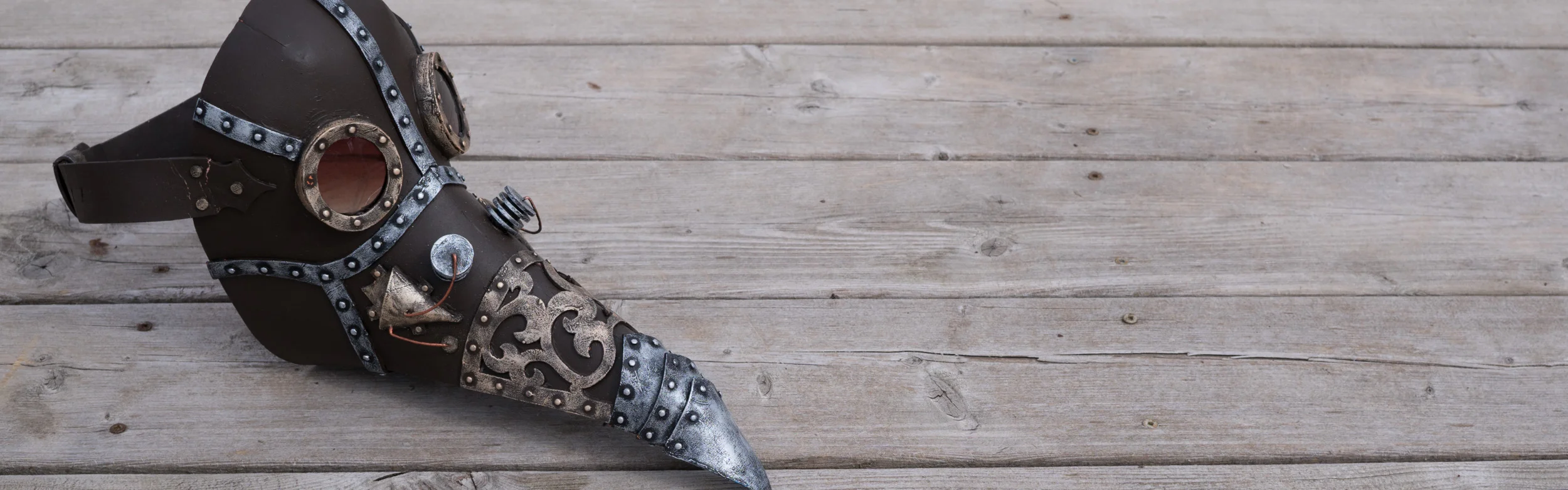 Steampunk-plague-mask.jpg