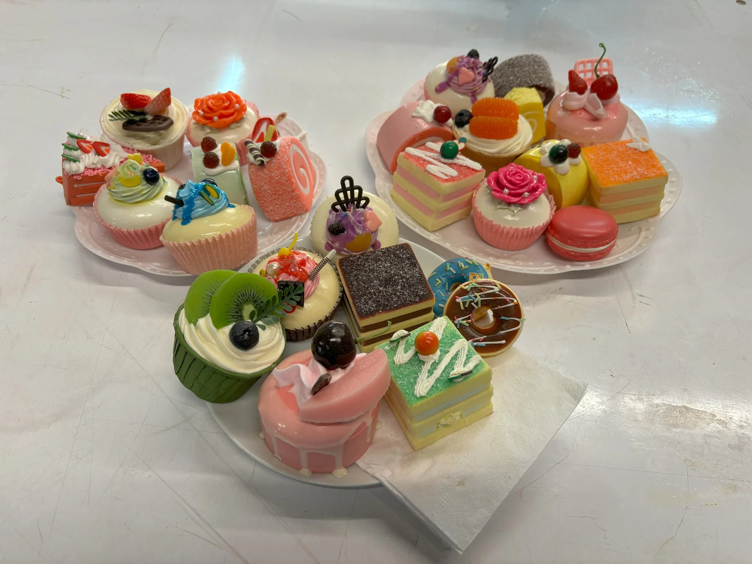 mini cakes 2.jpg