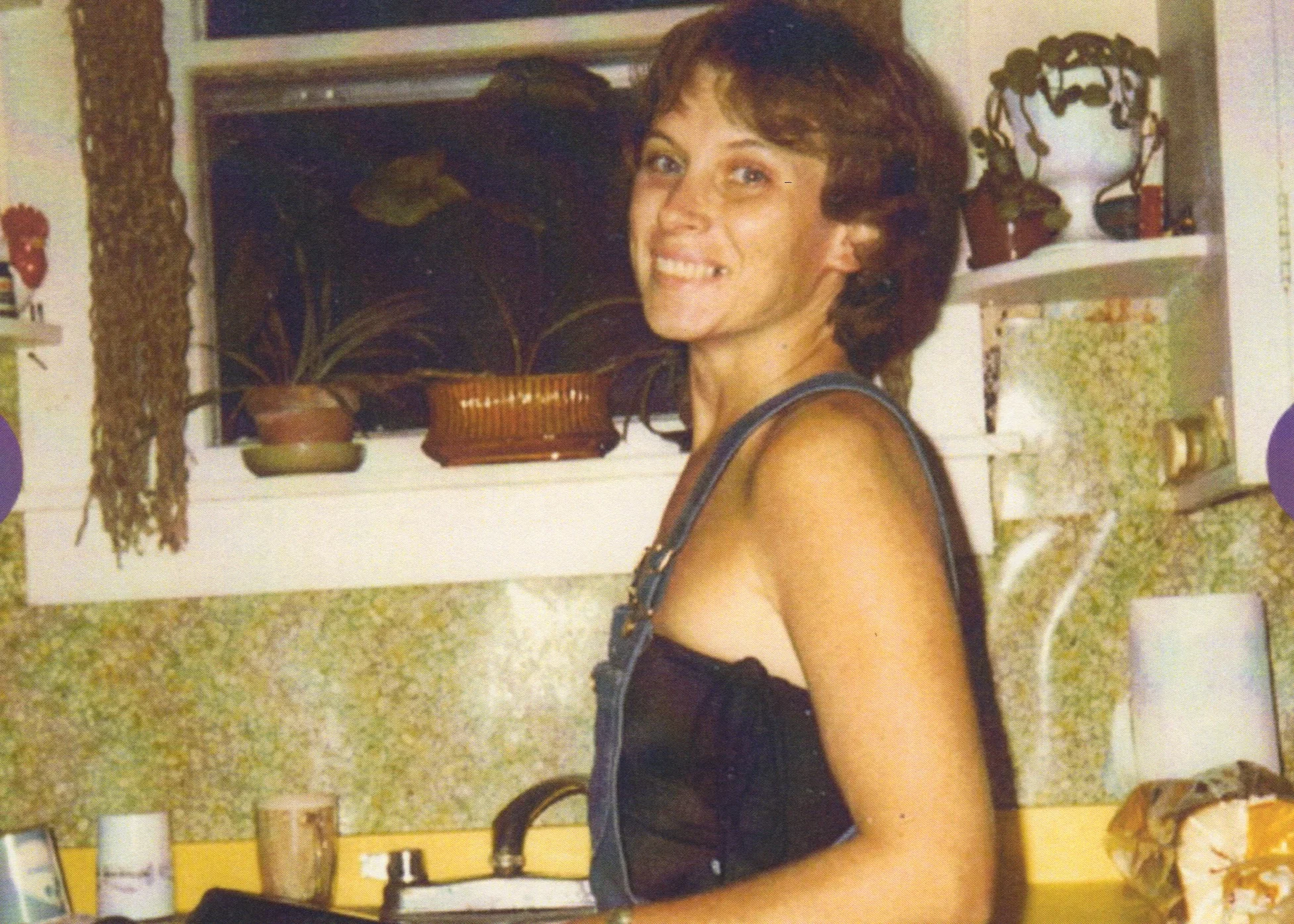 Bobbi 1.jpeg