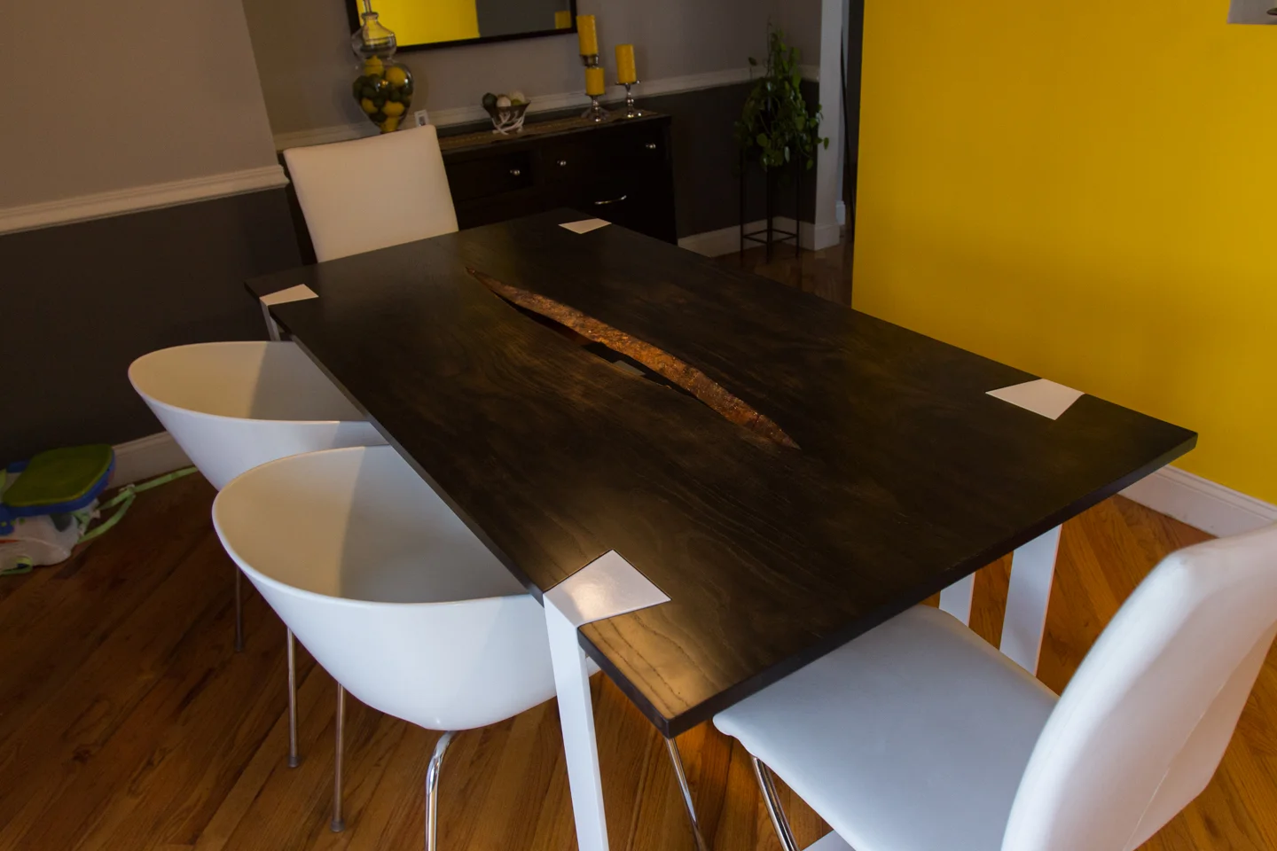 studio build_dining table 2_6.jpg