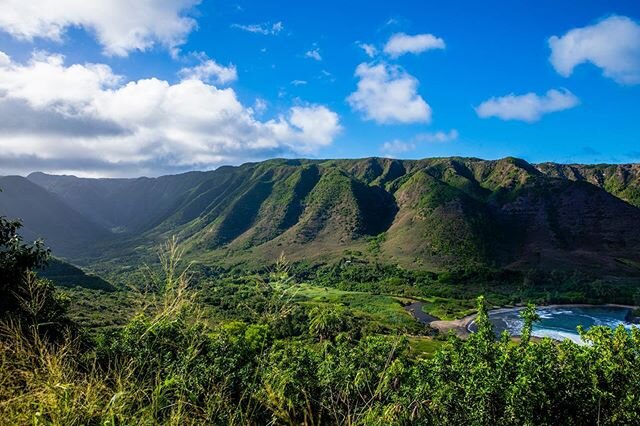 Breathe Deeper | Hālawa Valley: one of the most magically beautiful places I&rsquo;ve ever seen. I find myself dreaming of travel now more than ever before. Alas, for now we must do what&rsquo;s best and #stayhome