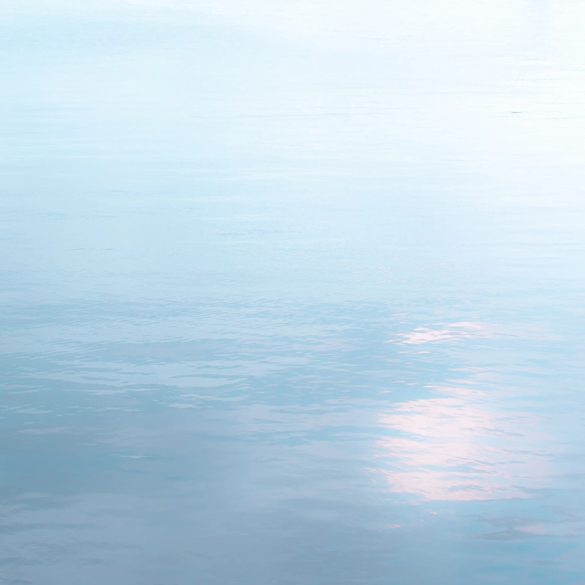 LIGHT ON THE WATER, 2018 - LIMITED EDITION FINE ART PHOTOGRAPH - 24 x 24