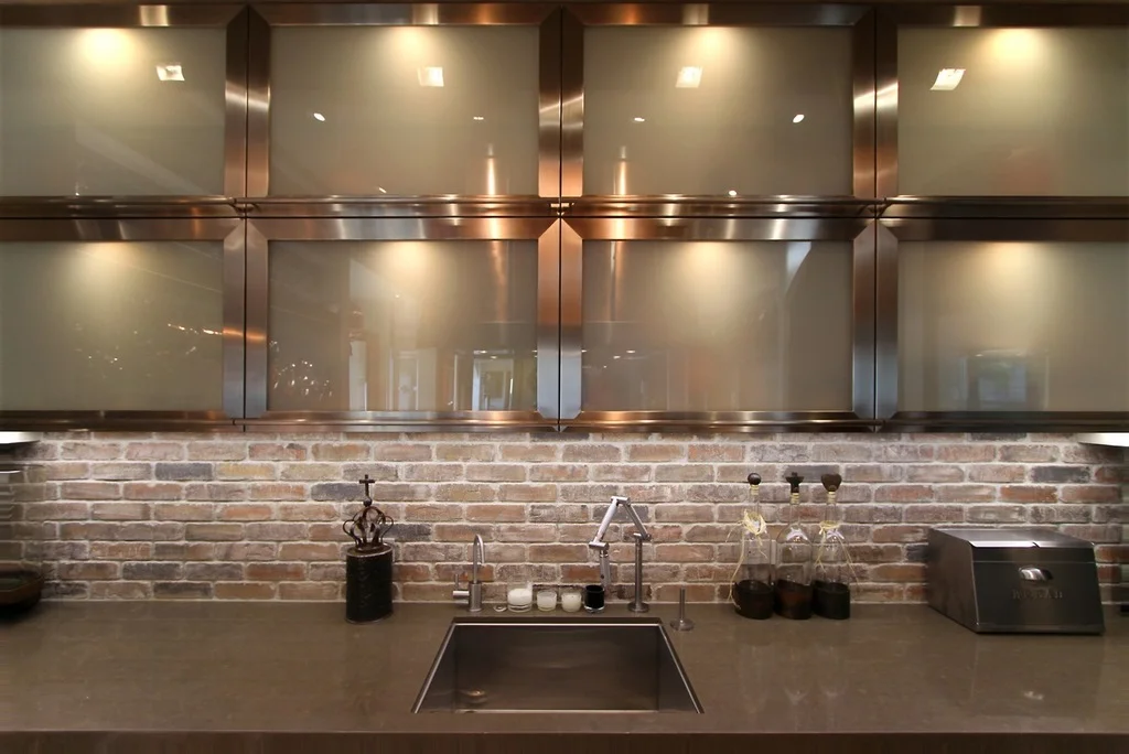 kitchen 001.jpg