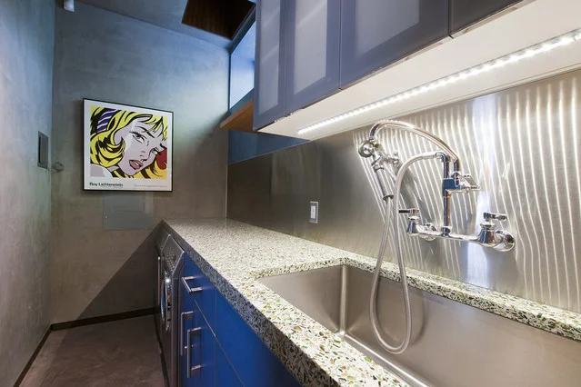 700 Kingman - Laundry Room.jpg