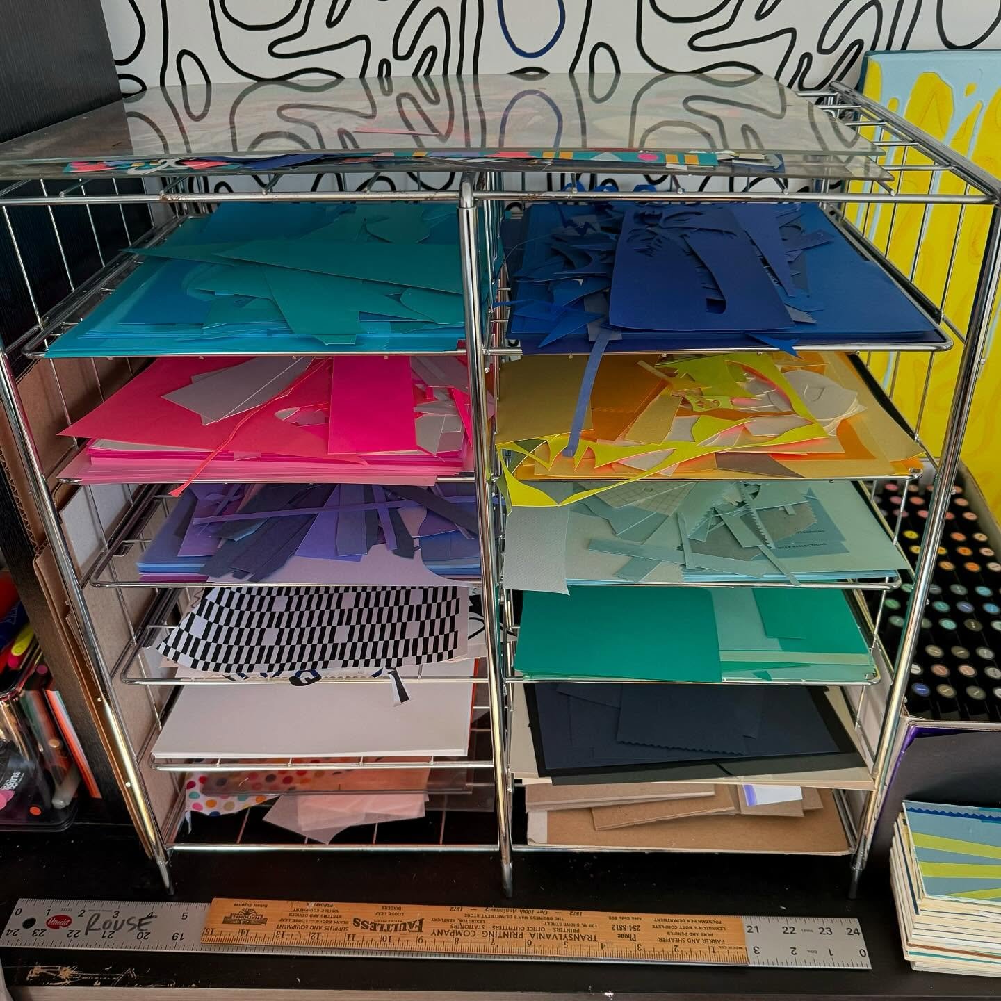 Current color palette 🌈 loving this new paper scrap shelf I moved over here from my closet where it was useful but not handy. Fun fact I always start my collages from random scraps of paper, it&rsquo;s a fun way to bring in chance and get things sta