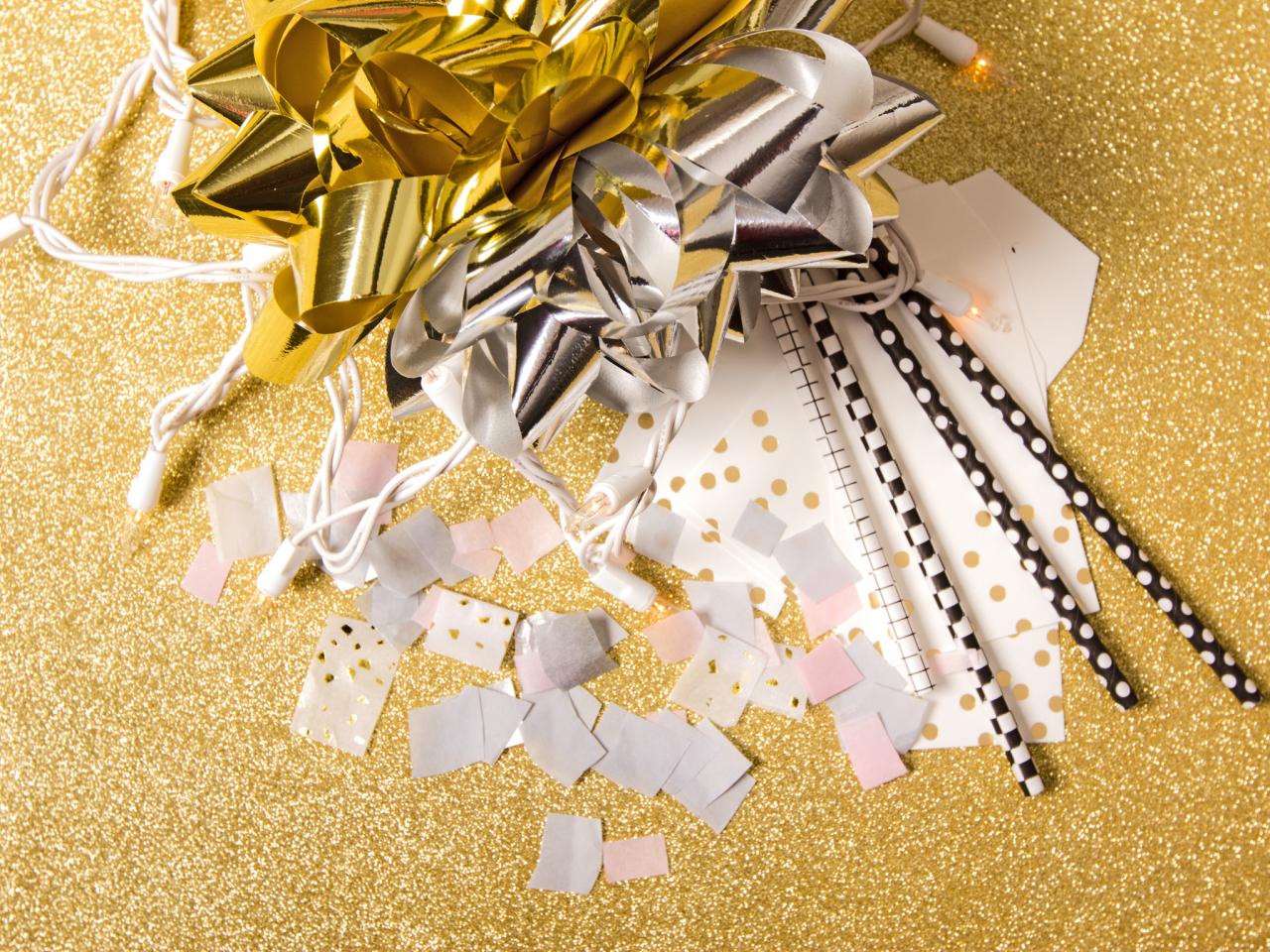 In this shot I wanted to create a small vignette of all the items you could use from the Christmas holiday for your next New Year's Eve bash. 