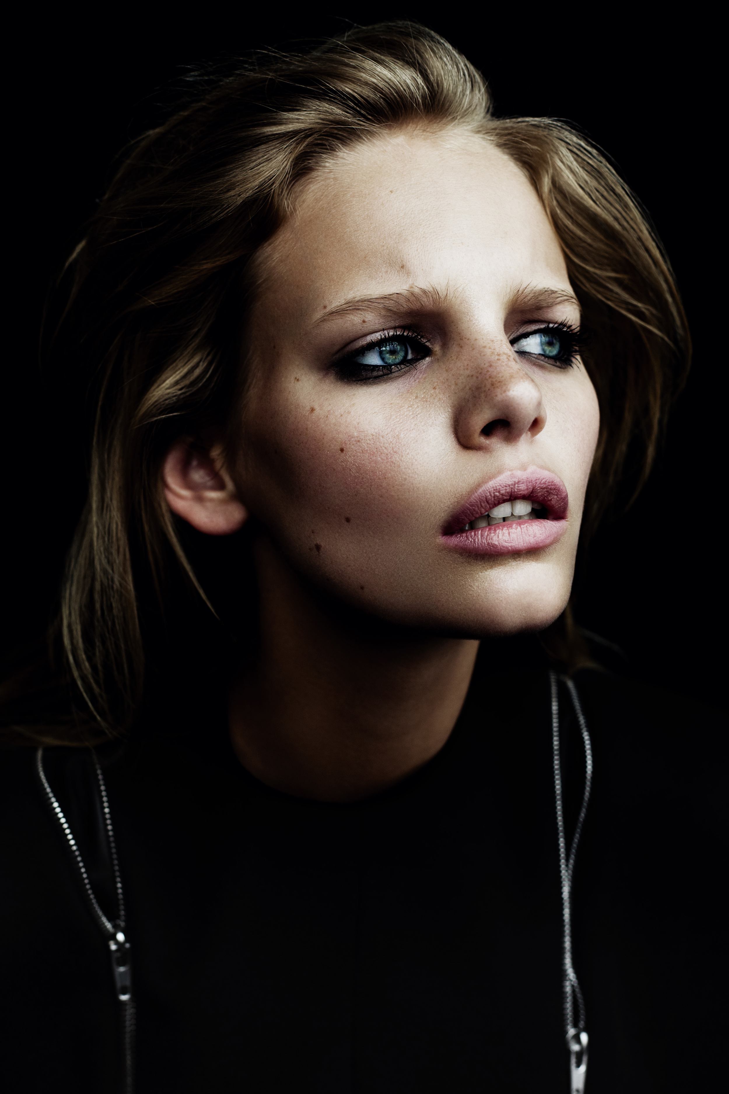 Marloes Horst - Oyster #101 — I was shot by Billy Kidd
