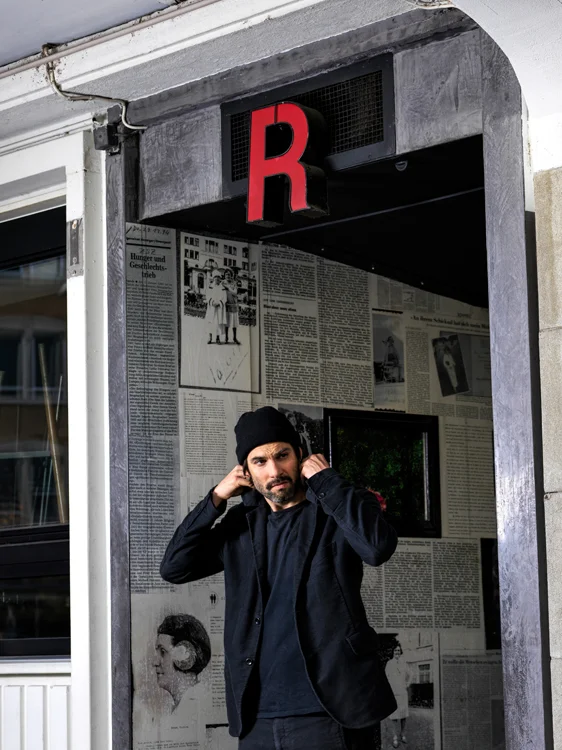 Max Simonischeck (Copy)