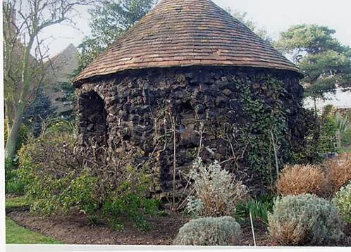 Bee House - South Shoebury Hall - Southend-on-Sea - HV Clark