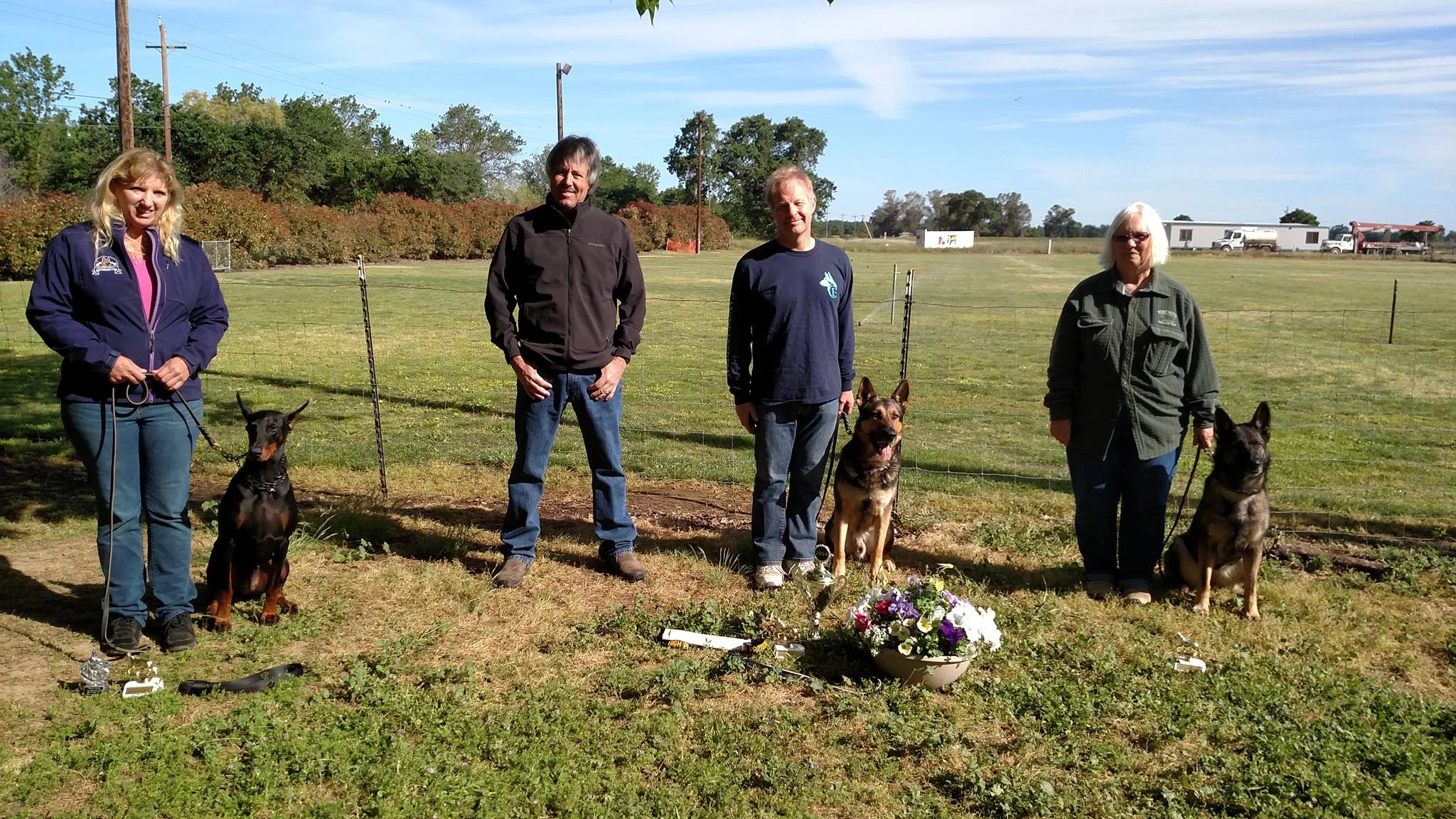 Annette with Hexe, Judge Bob Johantgen, Paul with Fritz, Gerri with Whiskey